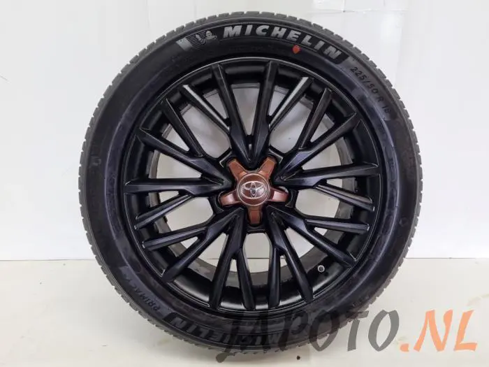 Velg + Band Toyota C-HR