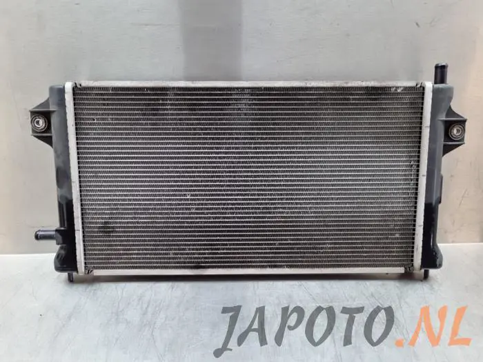 Radiateur Mitsubishi Outlander