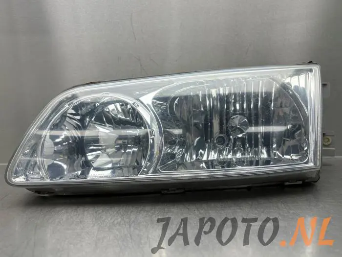 Koplamp links Hyundai H200