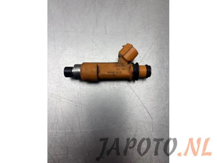 Injector (benzine injectie) Suzuki Swift